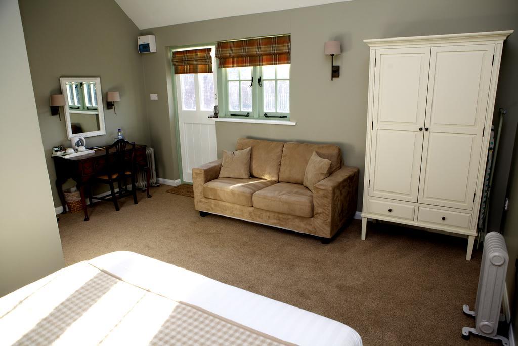 The Bull Inn Lodges Tenterden Ruang foto