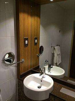 The Bull Inn Lodges Tenterden Bagian luar foto